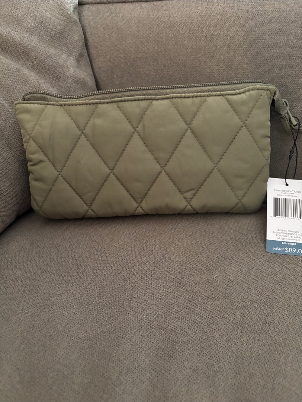Vera Bradley  NWT.  Essential Trio Clutch.  Deep Lichen Green